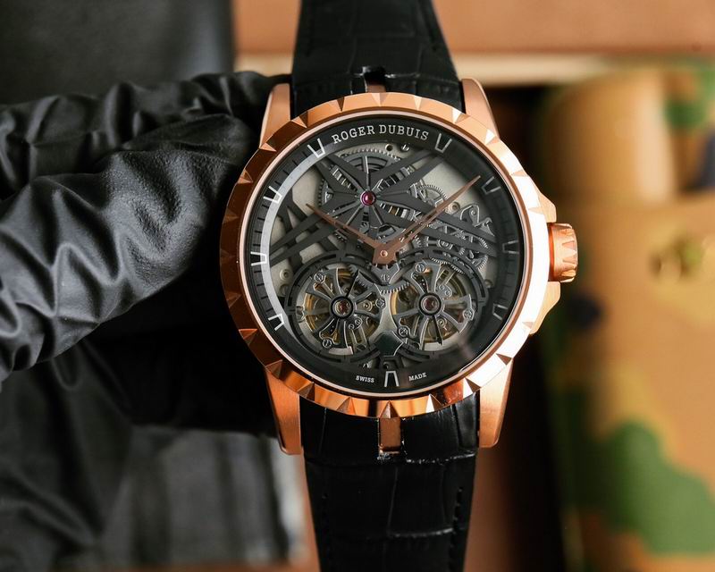 Roger Dubuis 46mm 033101